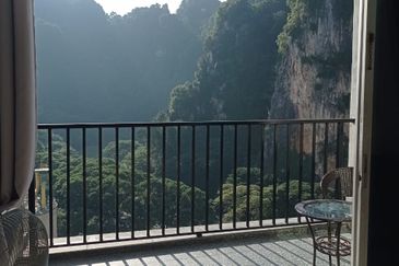 AMARA Service Residences