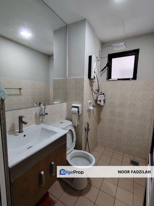 Fully furnished & renovated 3R2B condo @ Sri Putramas 1, Jalan Kuching, KL — freehold with pool view, only RM450K!, Kuala Lumpur, Dutamas