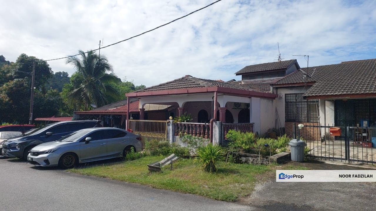 Move-in ready family home @ Taman Jasa Utama, Selangor, Batu Caves 