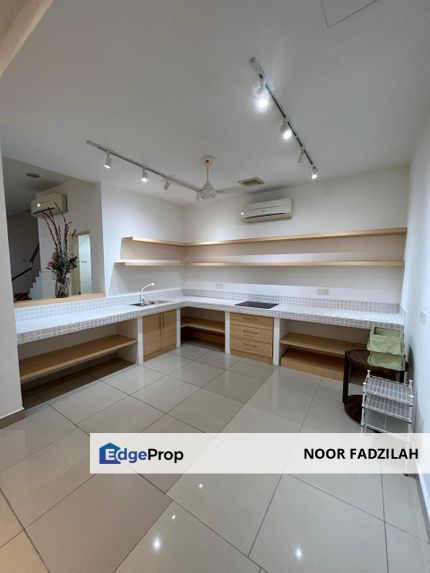 3-Storey Luxury Living @ Perdana Residence 2, Selangor, Selayang