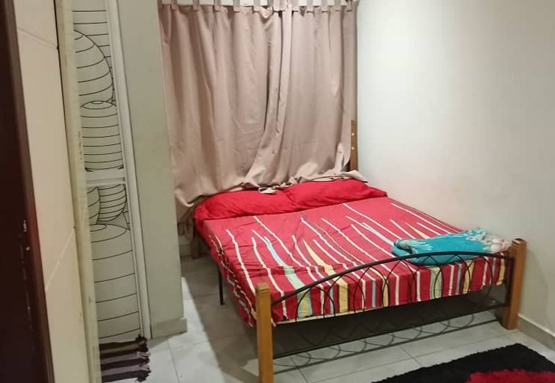 Townhouse (Upper Unit) - Taman Seri Melati near M3 Mall