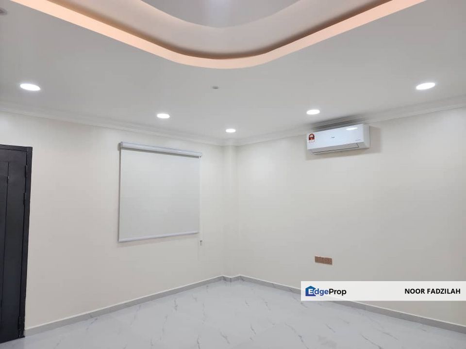 Taman Koperasi Polis Gombak | End Lot Double Storey Terrace | Next to Taman Rowther, Kuala Lumpur, Gombak