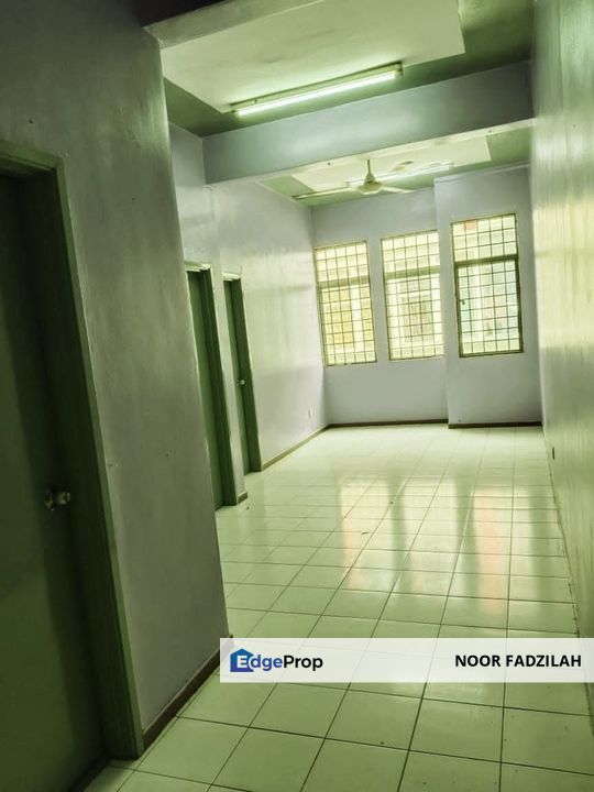 Batu Caves Centrepoint Level 1 for rent , Selangor, Batu Caves 