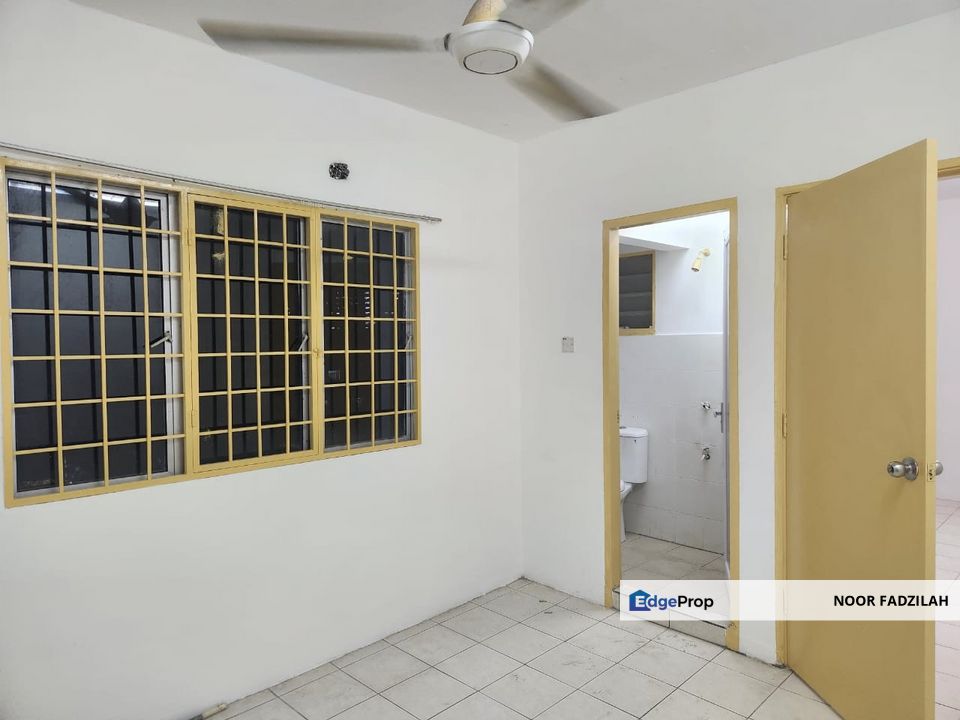 LAKEVIEW APARTMENT Mid Floor, Block A, Selangor, Batu Caves 