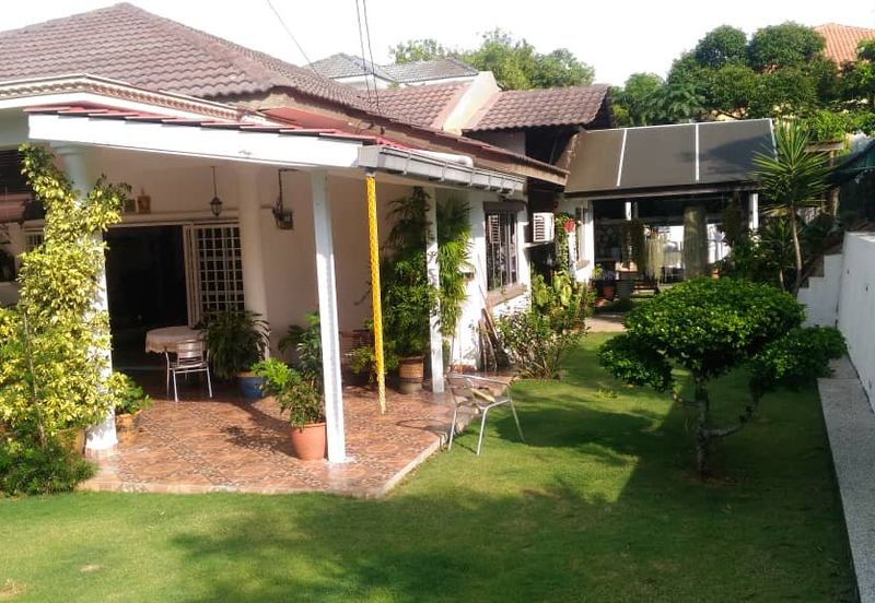 Renovated Single Storey Bungalow in  Port Dickson