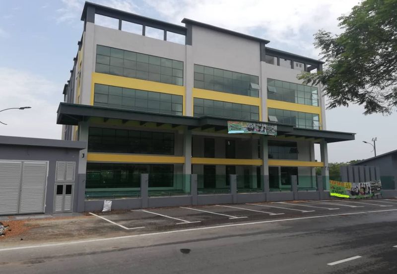Commercial building for investment in Seremban 2