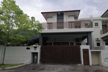 Renovated Double Storey Semi D Senawang Seremban
