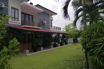 Renovated Double Storey Semi D Senawang Seremban