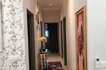 Renovated Kalista 2 Corner Unit Apartment Seremban