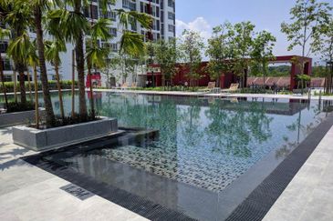 Renovated Kalista 2 Corner Unit Apartment Seremban