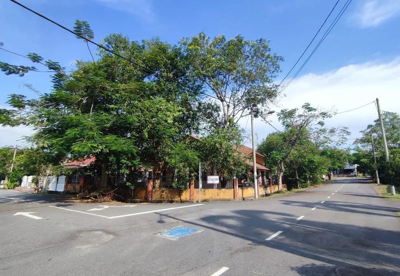 Desa Pinggiran Putra