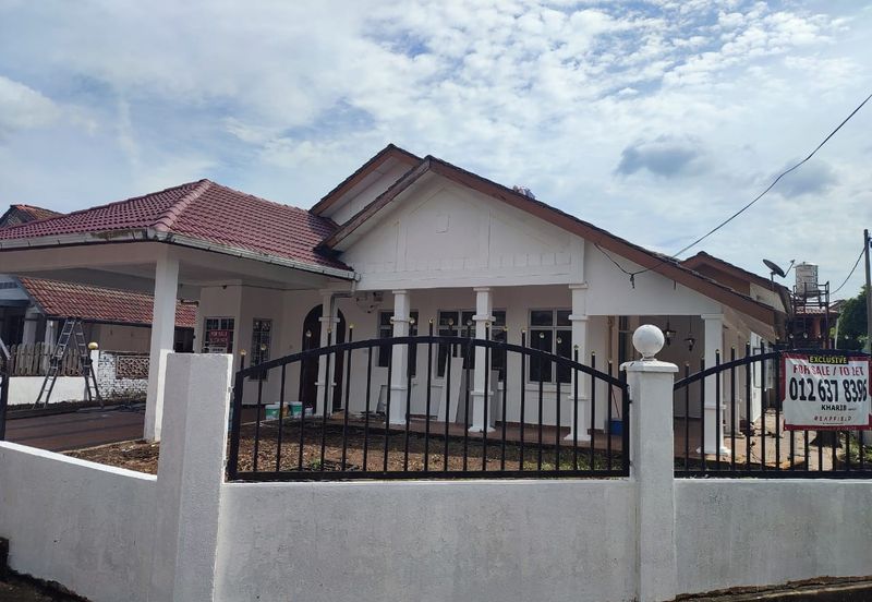 Desa Pinggiran Putra