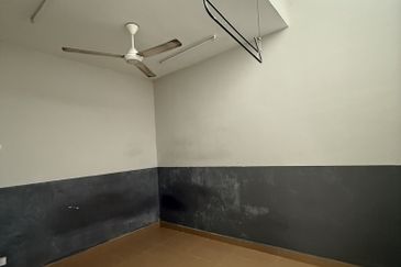 Single Storey Terrace House Alam Nusantara (catarina)