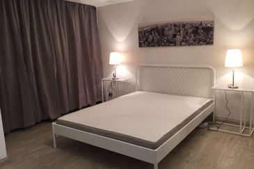 Halo Sunday @ Empire City