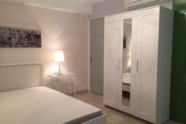 Halo Sunday @ Empire City