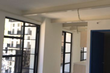 Colonial @ Empire city