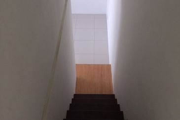 Colonial @ Empire city