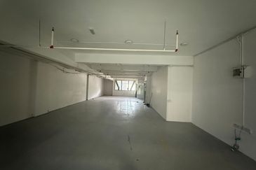 Ground Floor Shop Retail SUNSURIA @ 7th Avenue