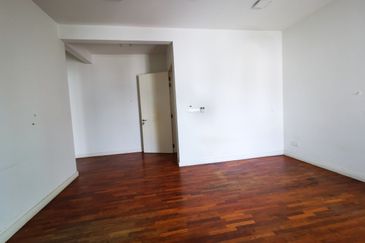 Villa 33, Bukit Manda'rina