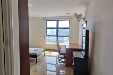 Impiana on the Waterfront