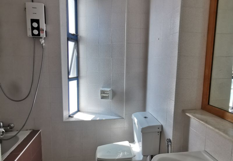 Impiana on the Waterfront