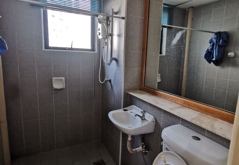 Impiana on the Waterfront