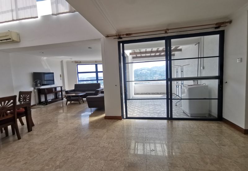 Impiana on the Waterfront