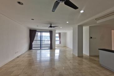 Impiana on the Waterfront