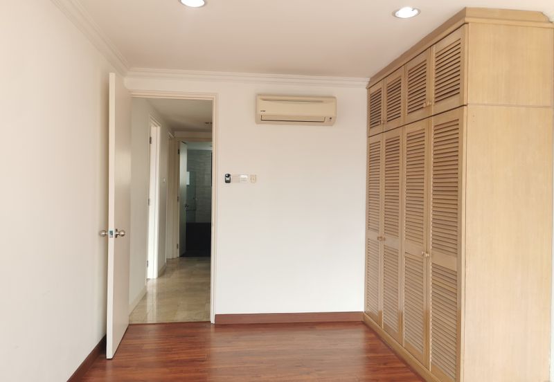 Impiana on the Waterfront