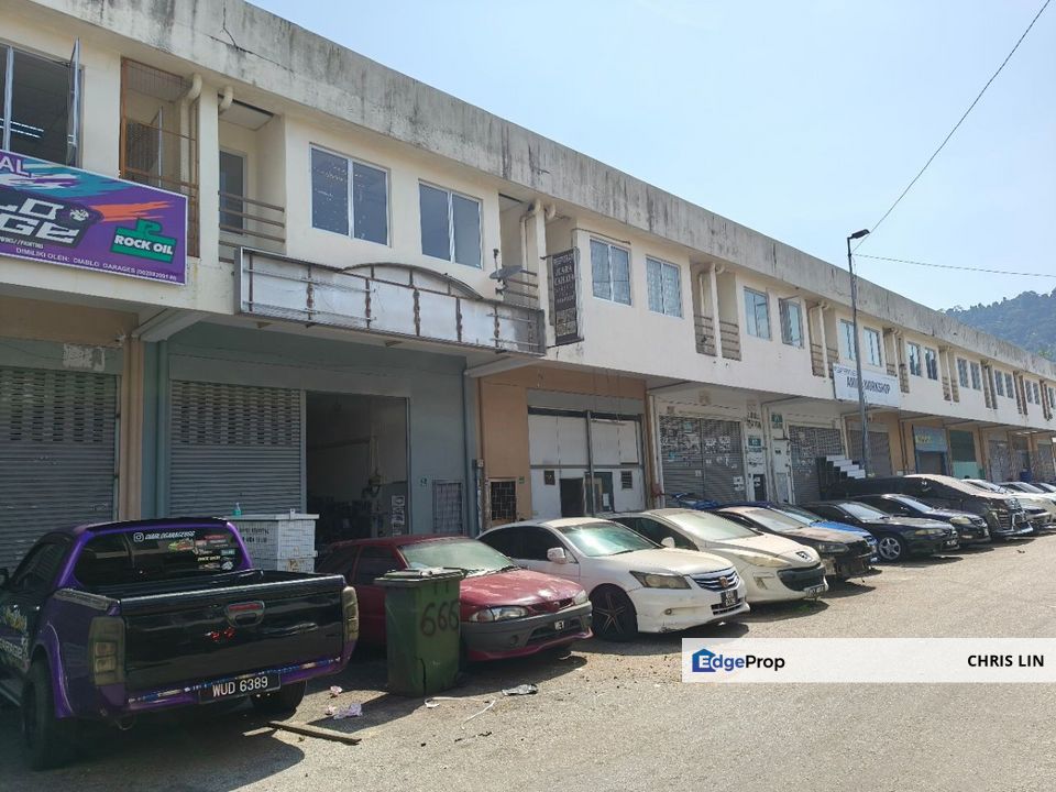 Taman Industri Lembah jaya  Ampang
1.5 Storey link factory , Selangor, Ampang