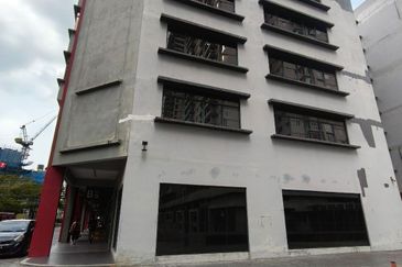 Centre Point Medan Connaught