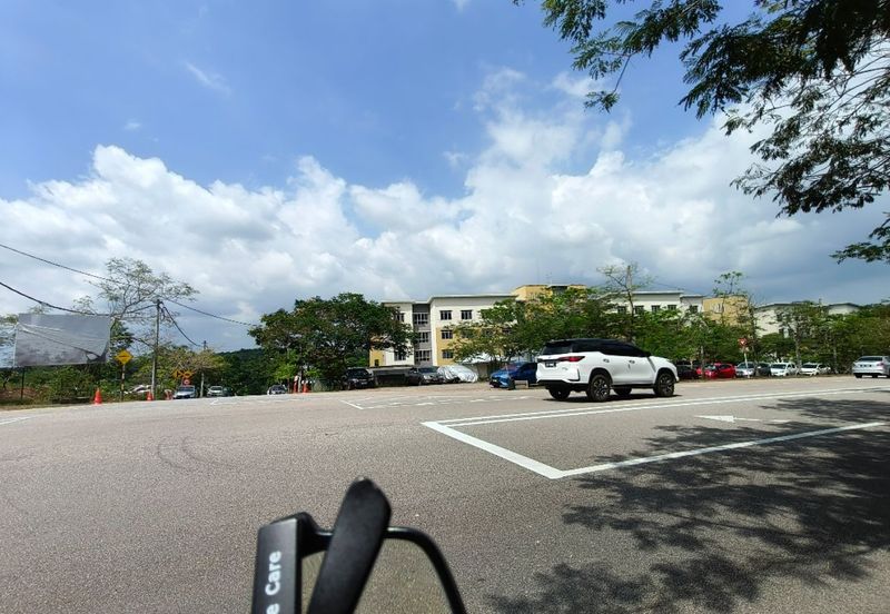 TAMAN DURIAN TUNGGAL