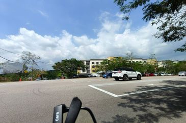 TAMAN DURIAN TUNGGAL