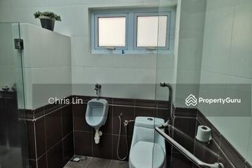 Jalan Puncak Perdana 