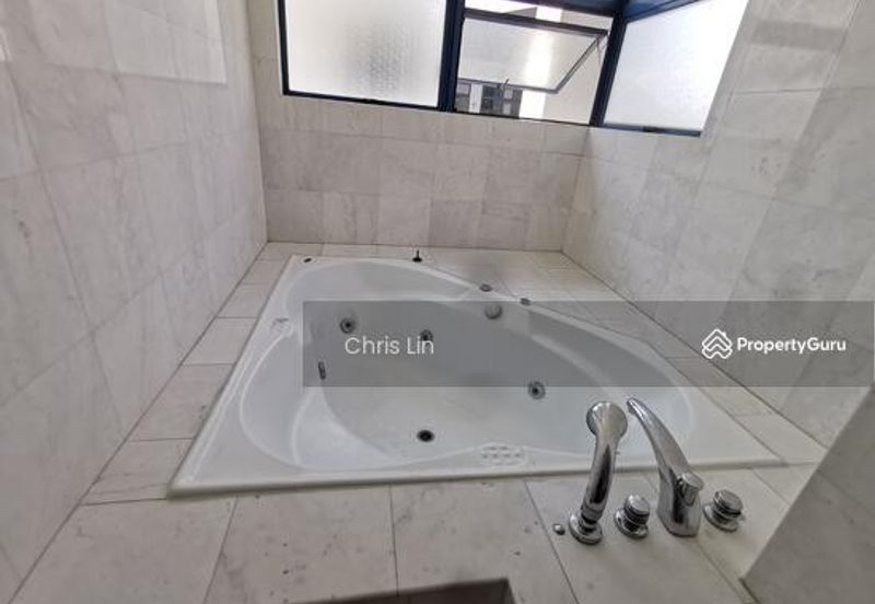 Impiana on the Waterfront