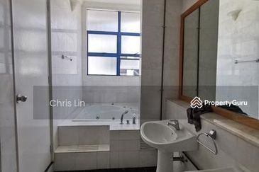 Impiana on the Waterfront