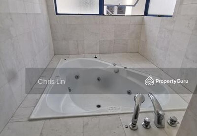 Impiana on the Waterfront