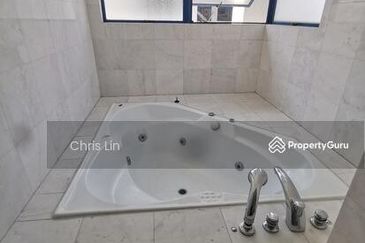 Impiana on the Waterfront