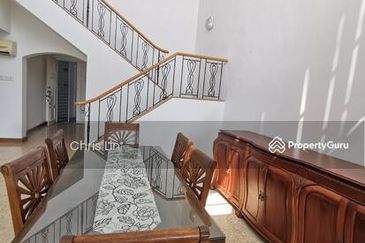 Impiana on the Waterfront