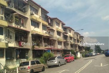 Taman Megah Cheras Apartment