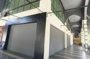 Sentul Raya Boulevard