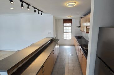 Impiana on the Waterfront