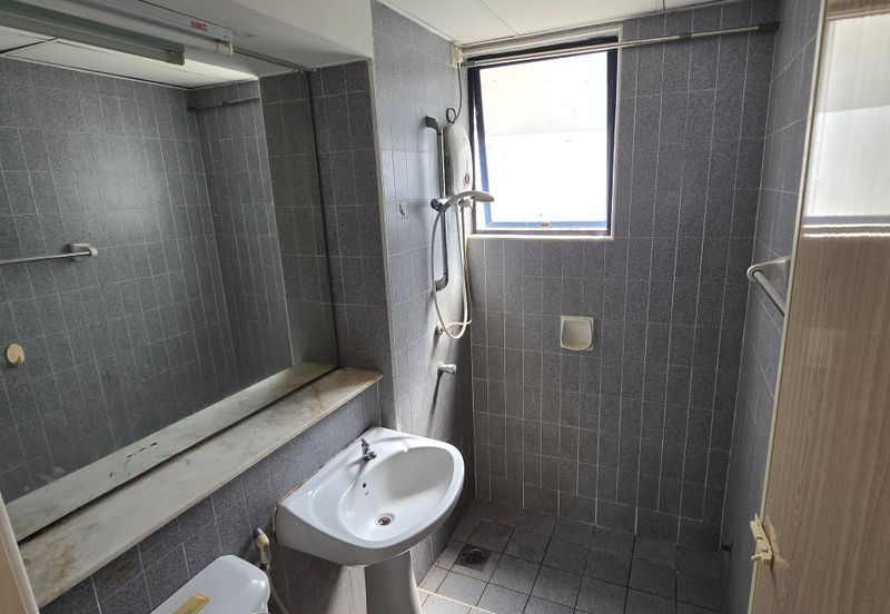 Impiana on the Waterfront