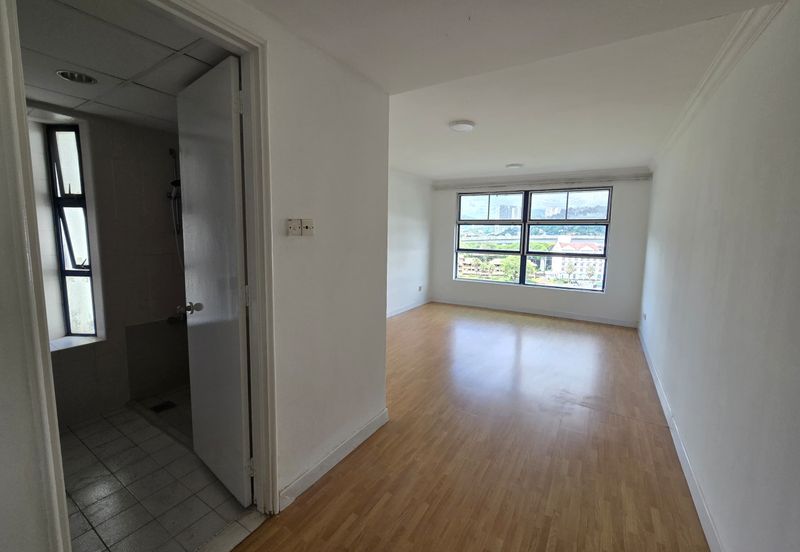 Impiana on the Waterfront