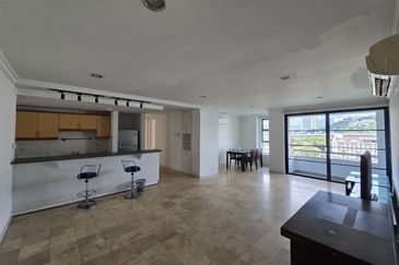 Impiana on the Waterfront