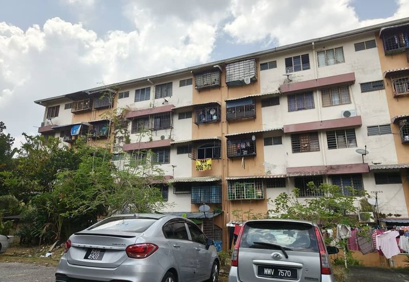 Taman Megah Cheras Apartment