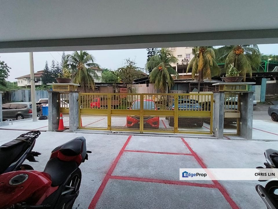 Ampang Tasik Permai 
3 Storey Bungalow Jalan Susur, Kampung Tasek Permai, , Selangor, Ampang