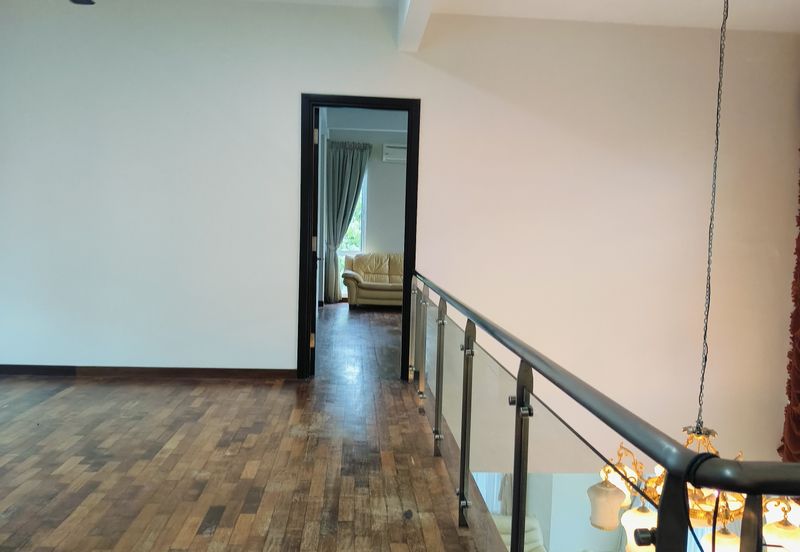 Villa Heights @ Equine Park