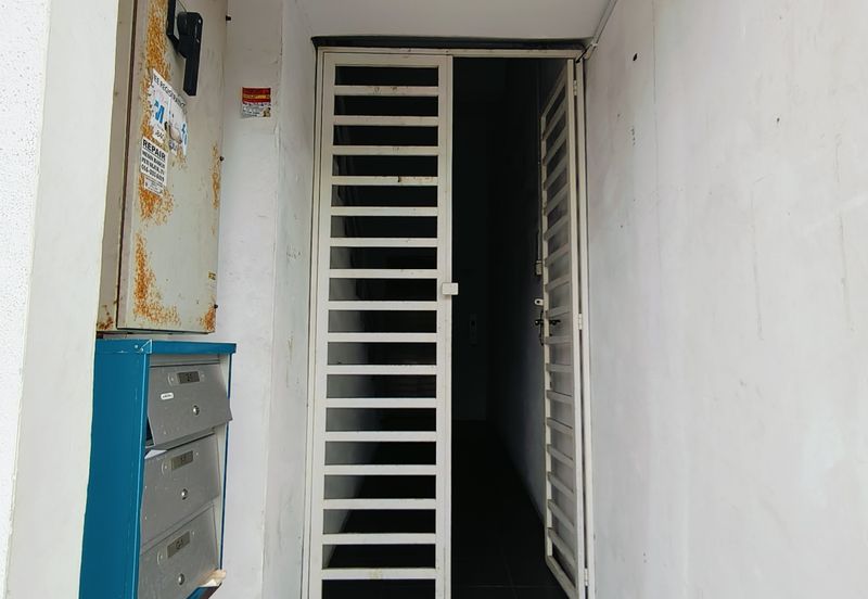 Dagang Cahaya Avenue