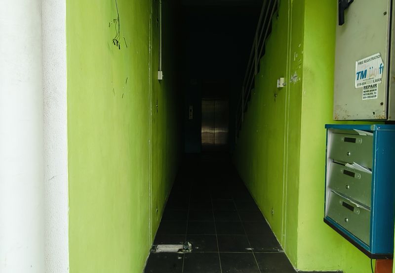 Dagang Cahaya Avenue